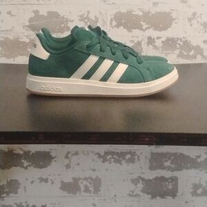 Adidas Kids Emerald Green Sneakers with White Stripes